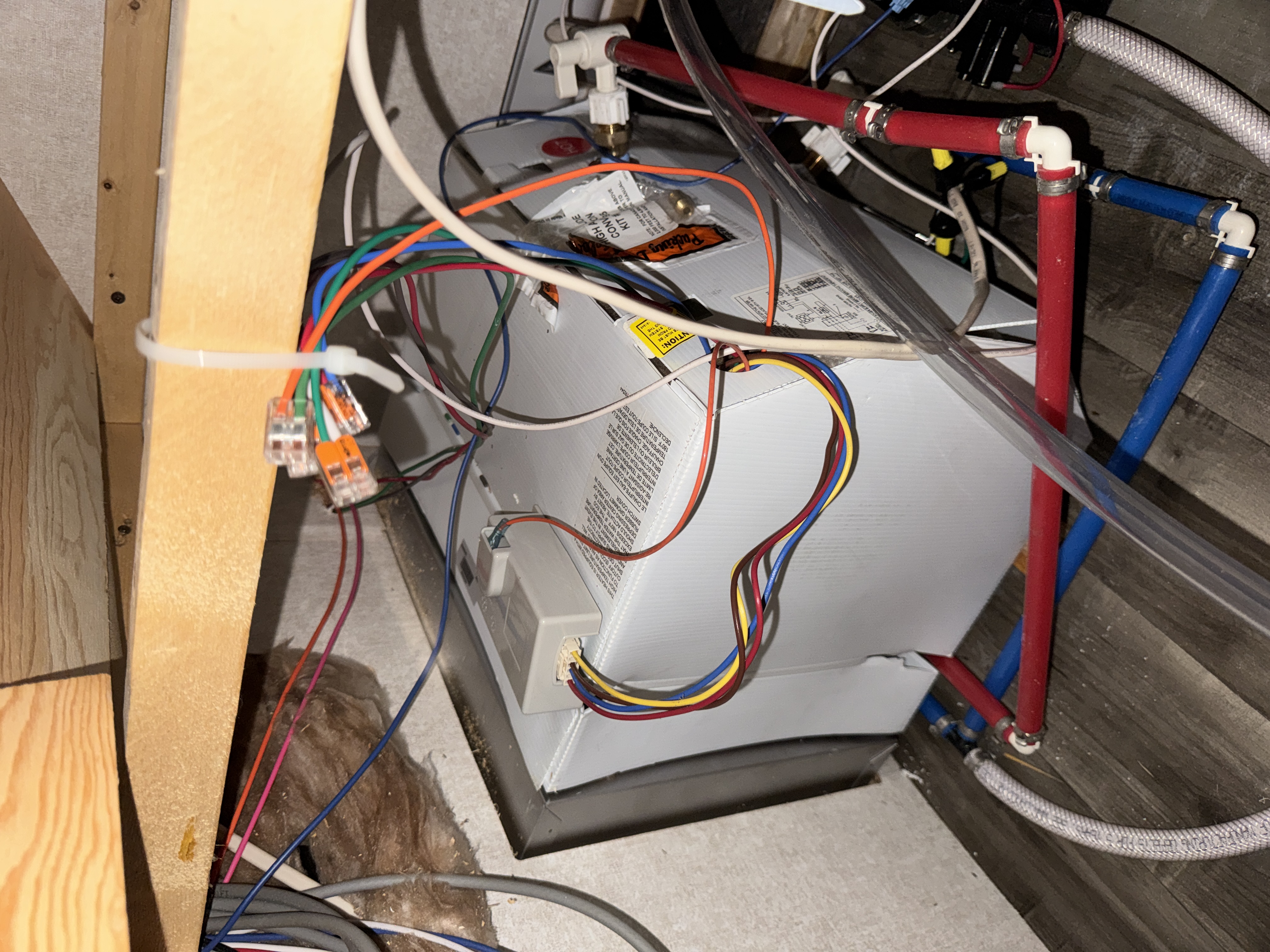 Water heater repair photo 7 on Jayco Jay Flight travel trailer in Bristol, Tennessee