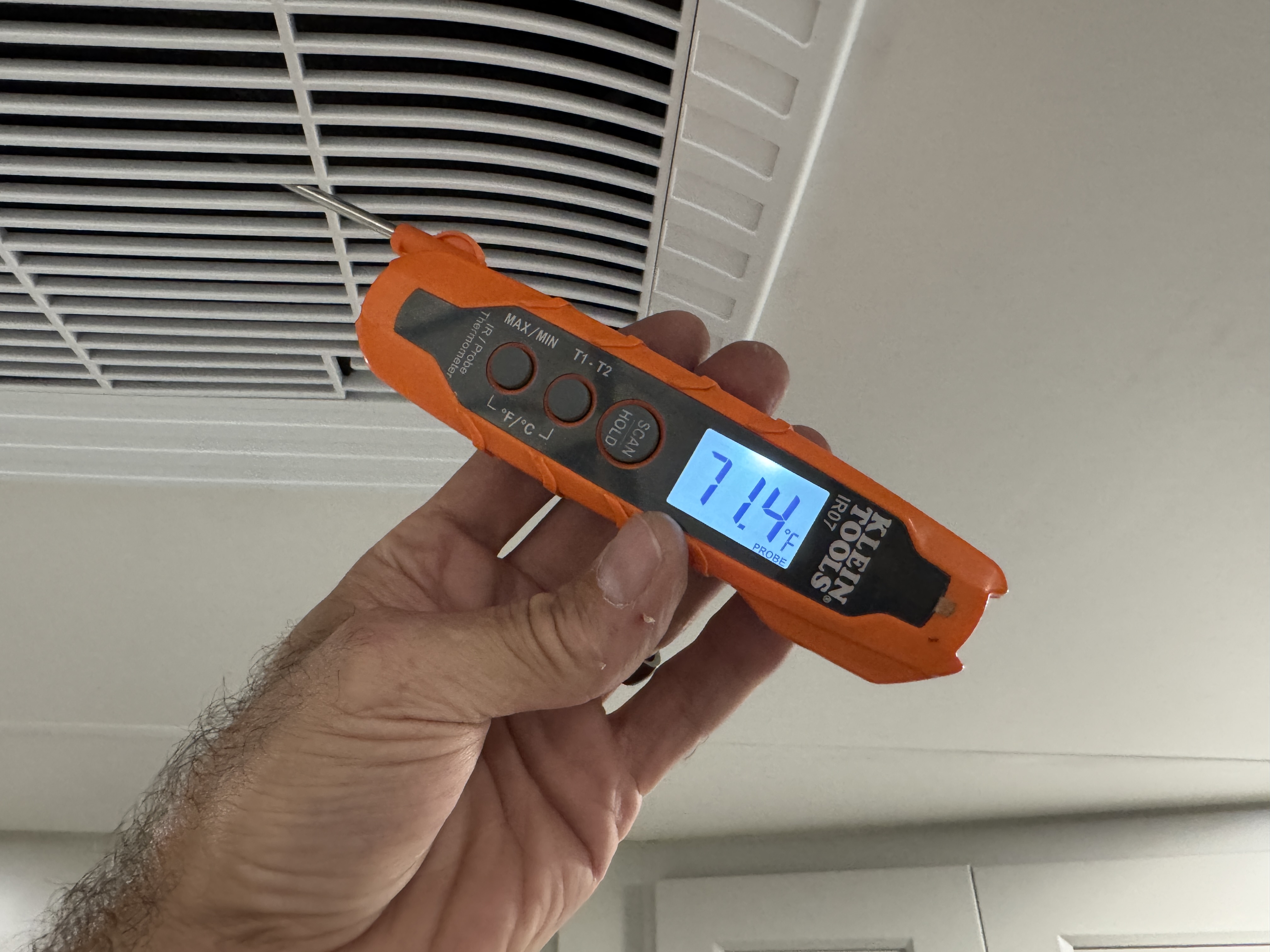 Air conditioner repair photo 8 on Brinkley fifth wheel in Bristol, Tennessee
