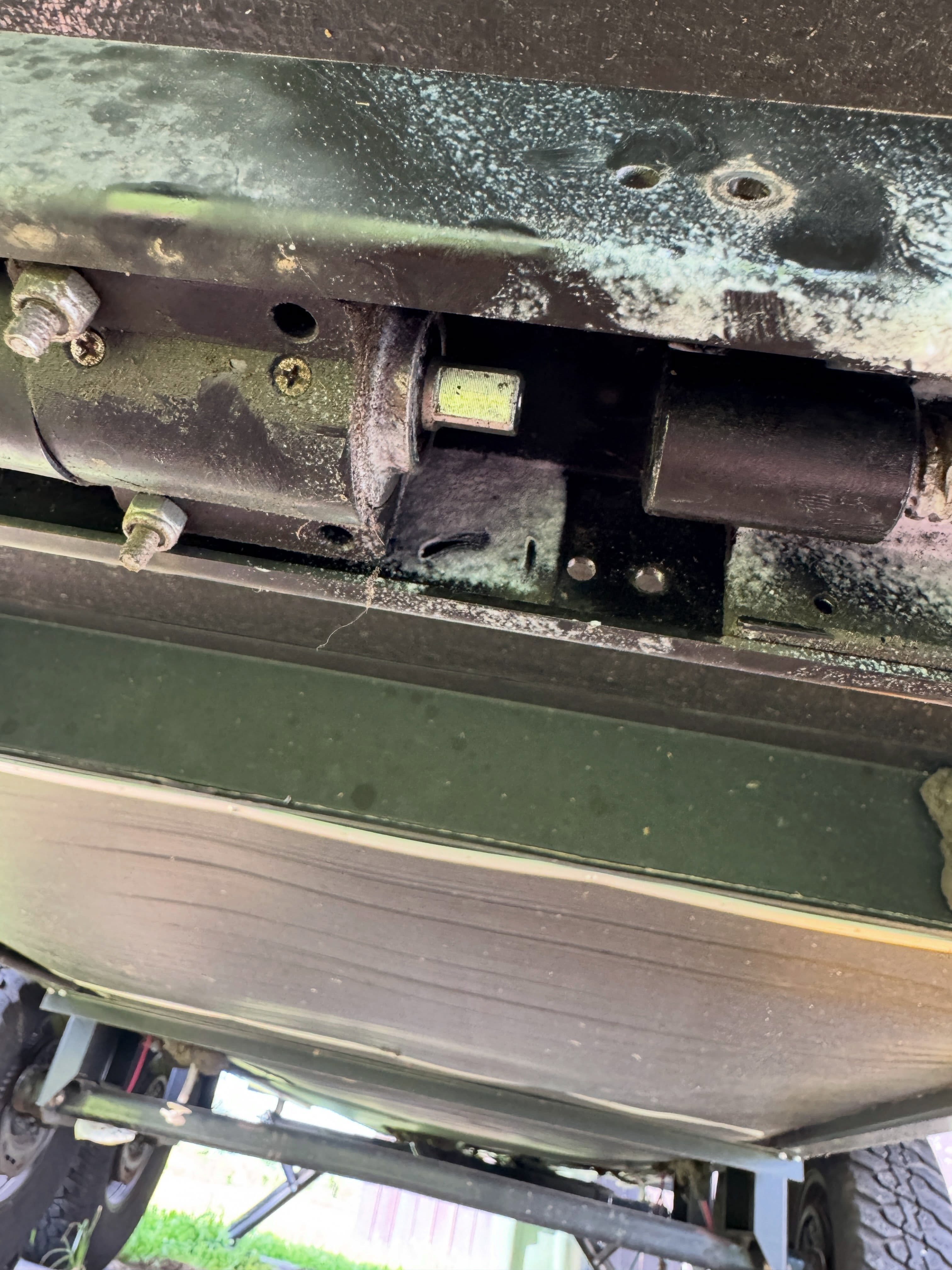 Leveling repair photo 4 on Towable RV in Jonesborough, Tennessee