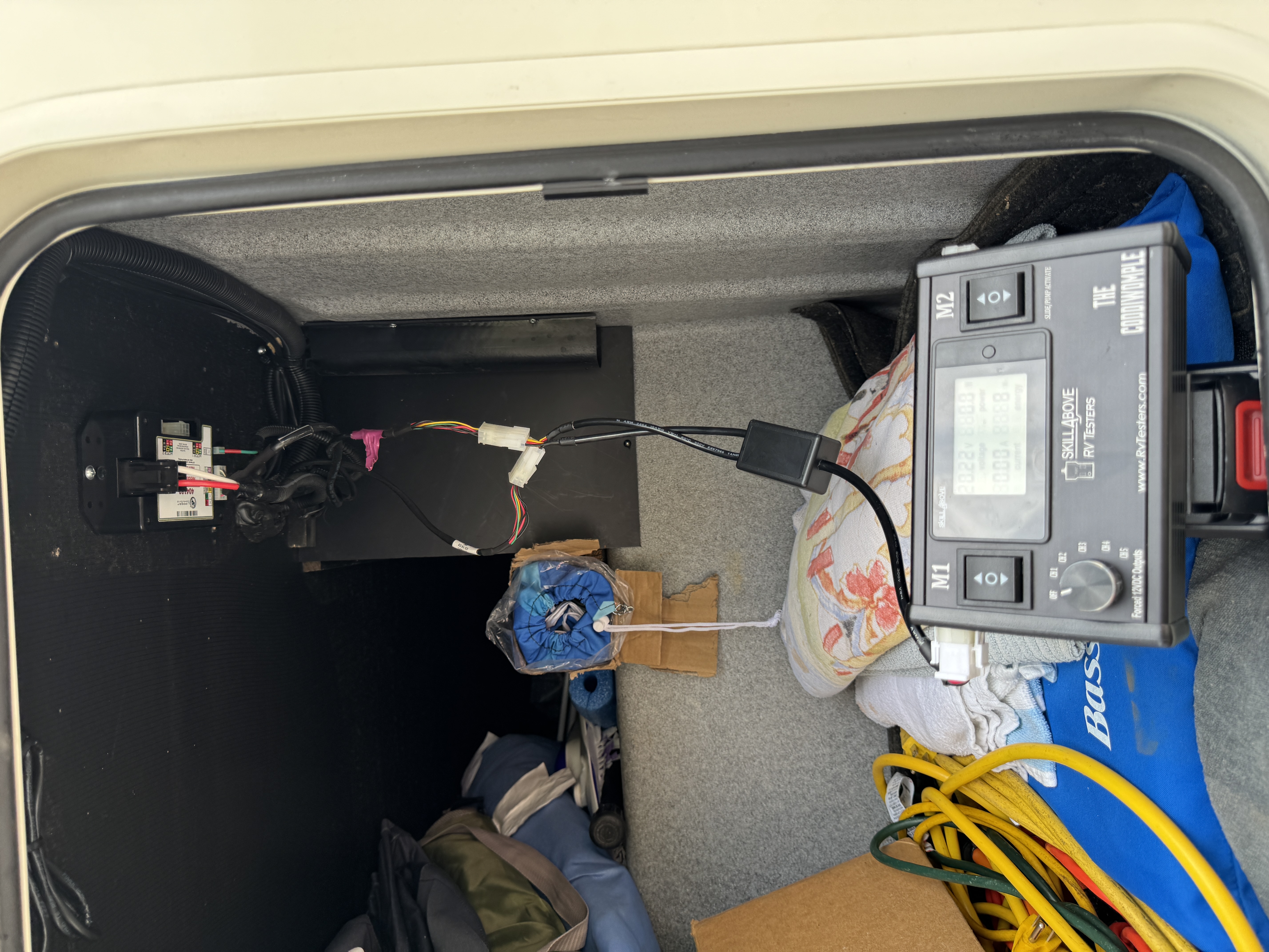 Slide-out repair photo 5 on Forest River FR3 motorhome in Bristol, Tennessee