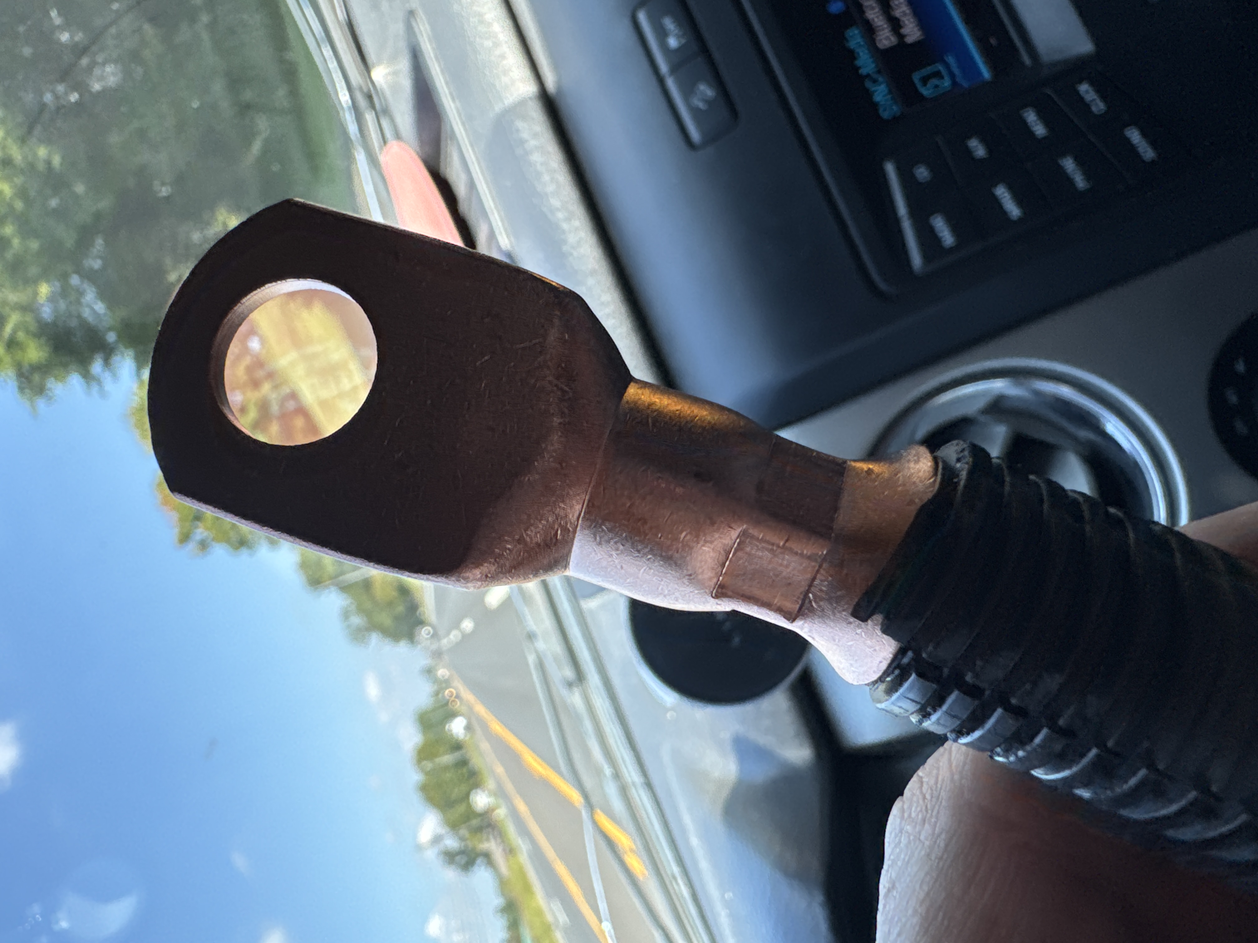 Electrical repair photo 5 on Class A motorhome in Bristol, Tennessee