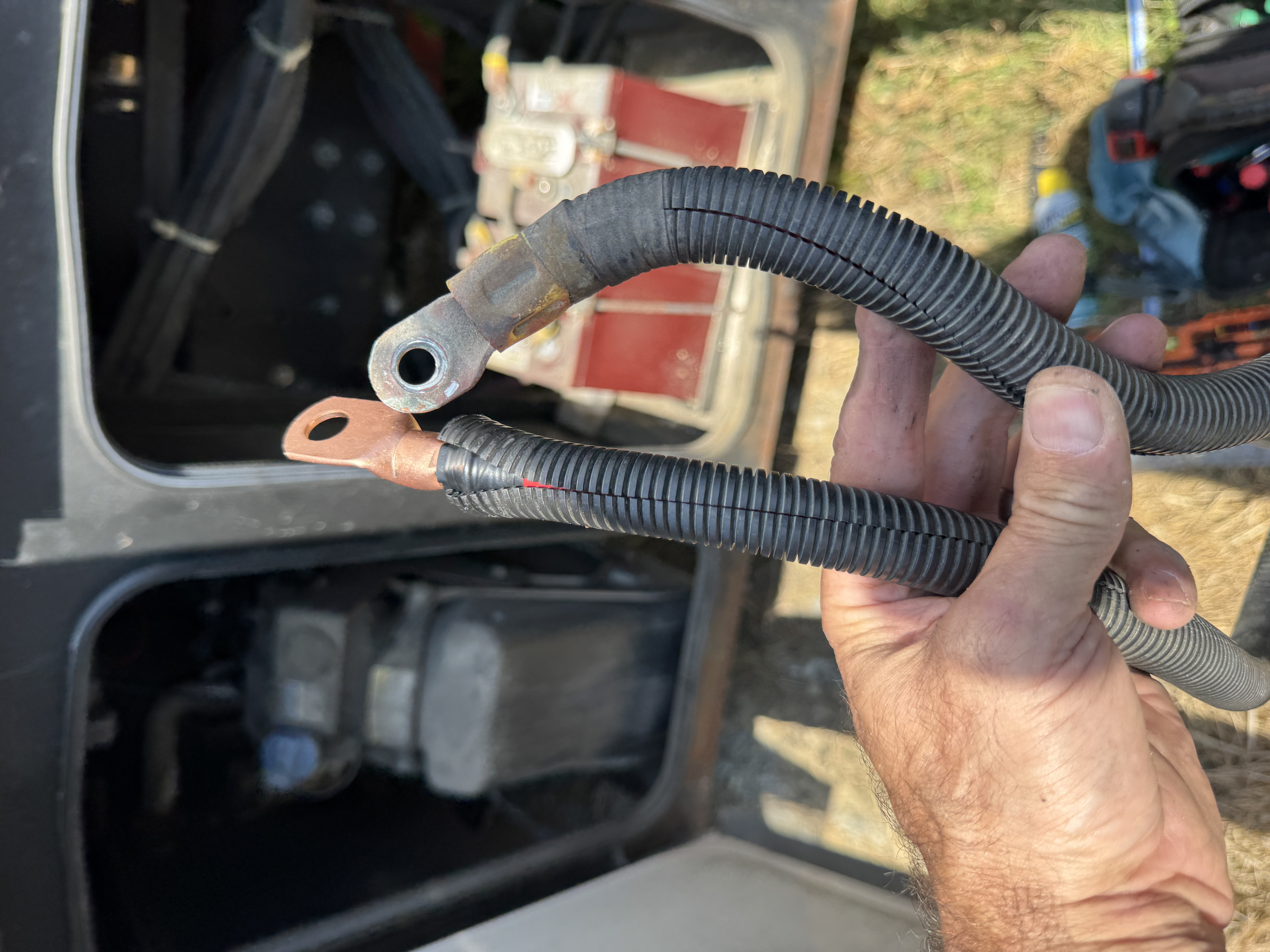 Electrical repair photo 4 on Class A motorhome in Bristol, Tennessee