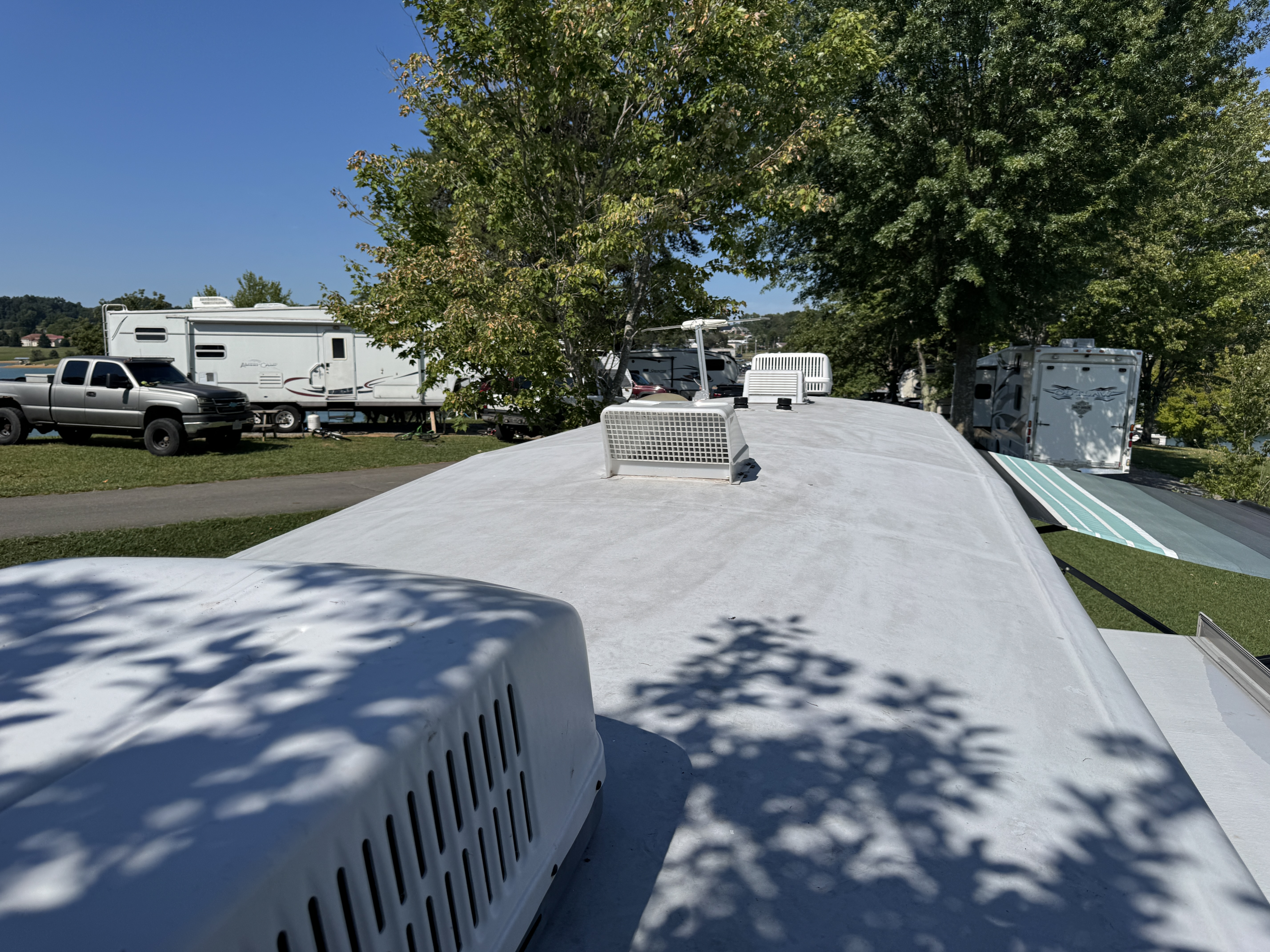 Air conditioner repair photo 5 on Fifth wheel in Bristol, Tennessee
