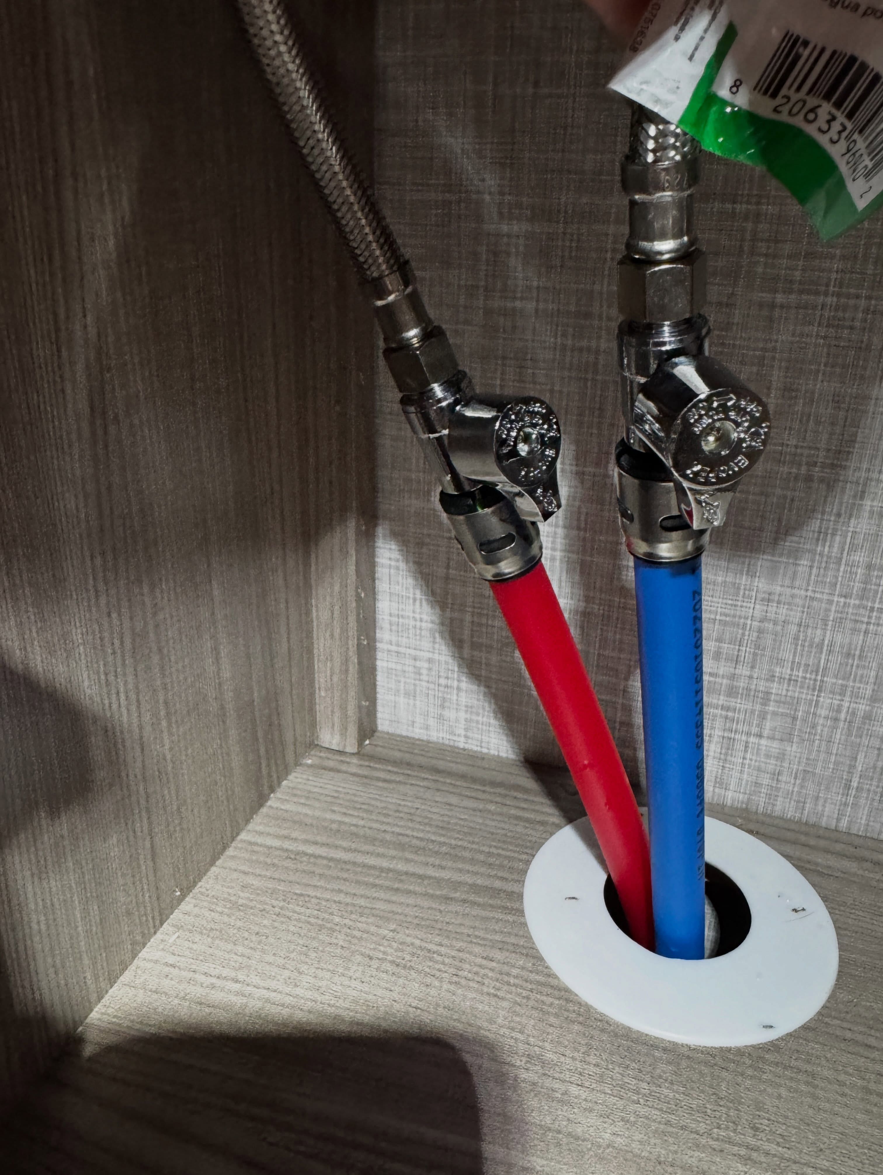 Plumbing repair photo 4 on RV in Johnson City, Tennessee