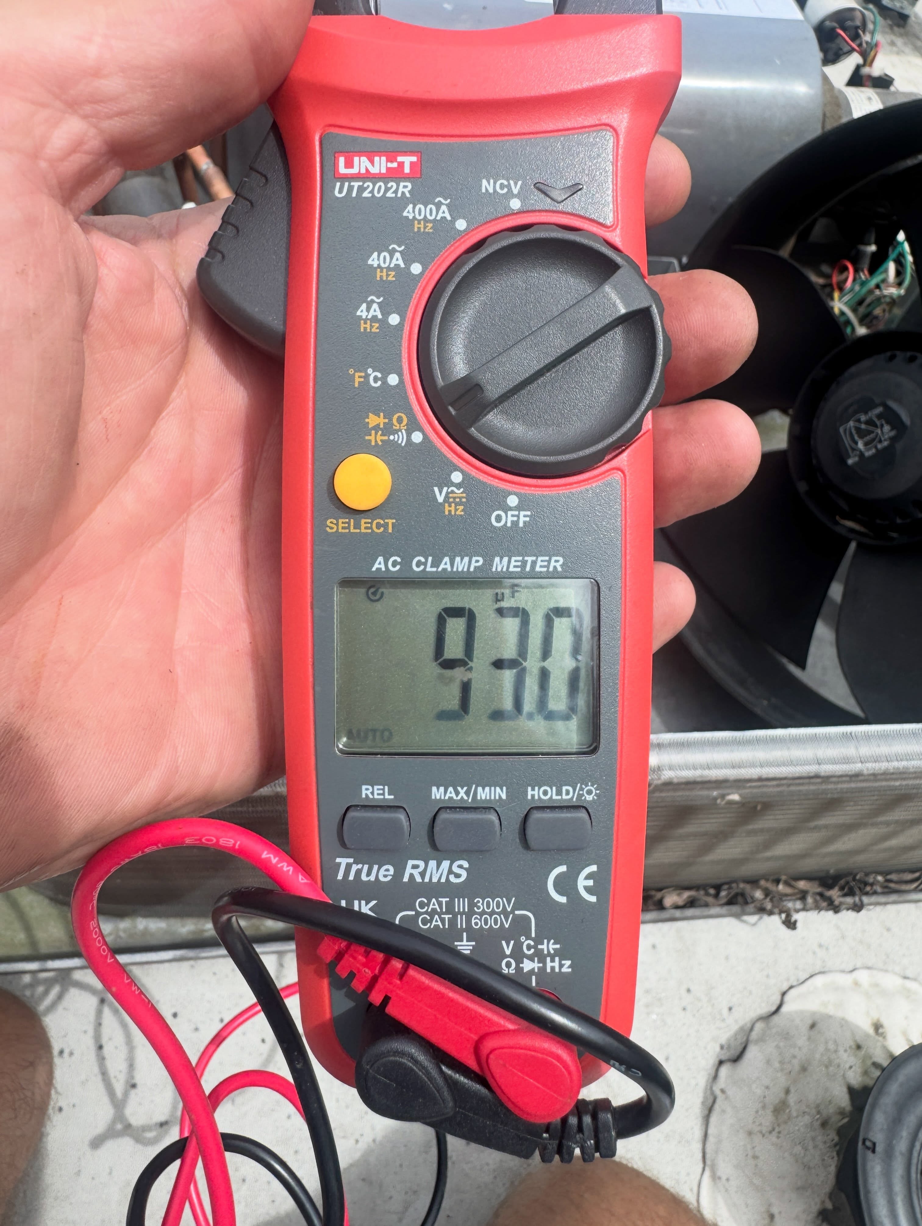 Air conditioner repair photo 4 on RV with Coleman-Mach 8 rooftop air conditioner in Butler, Tennessee