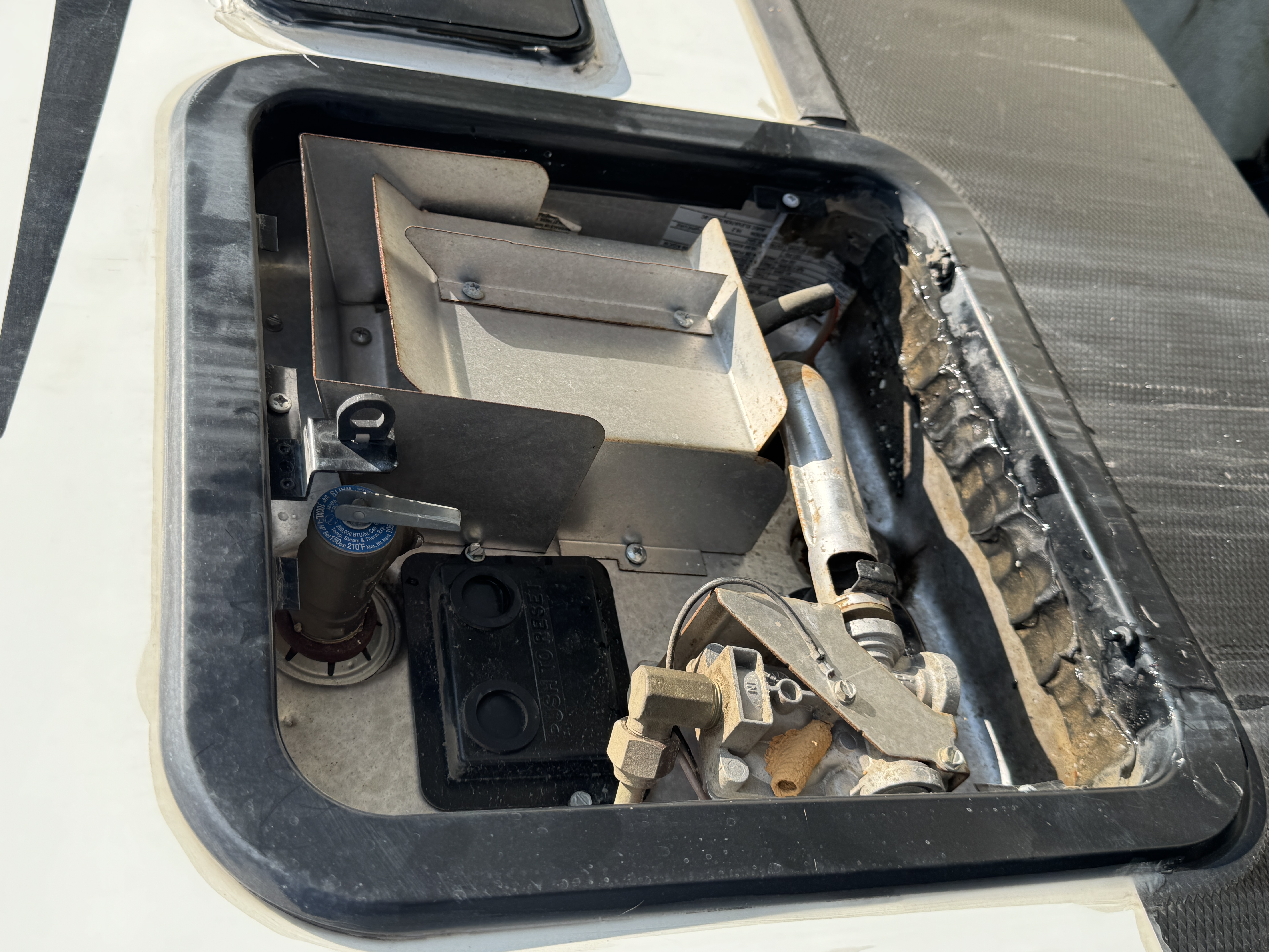 Water heater repair photo 5 on 2018 travel trailer in Jonesborough, Tennessee