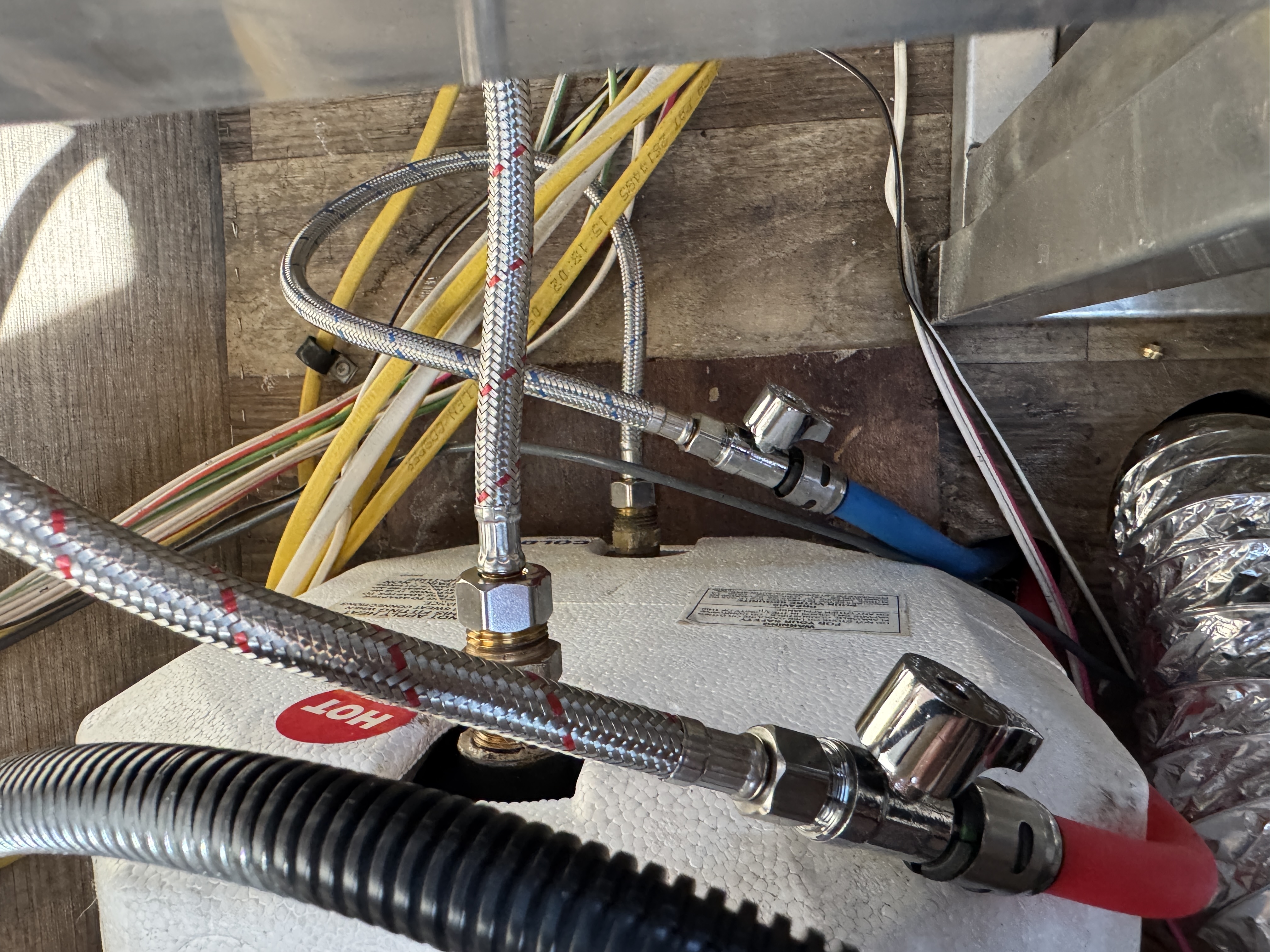 Water heater repair photo 4 on 2018 travel trailer in Jonesborough, Tennessee