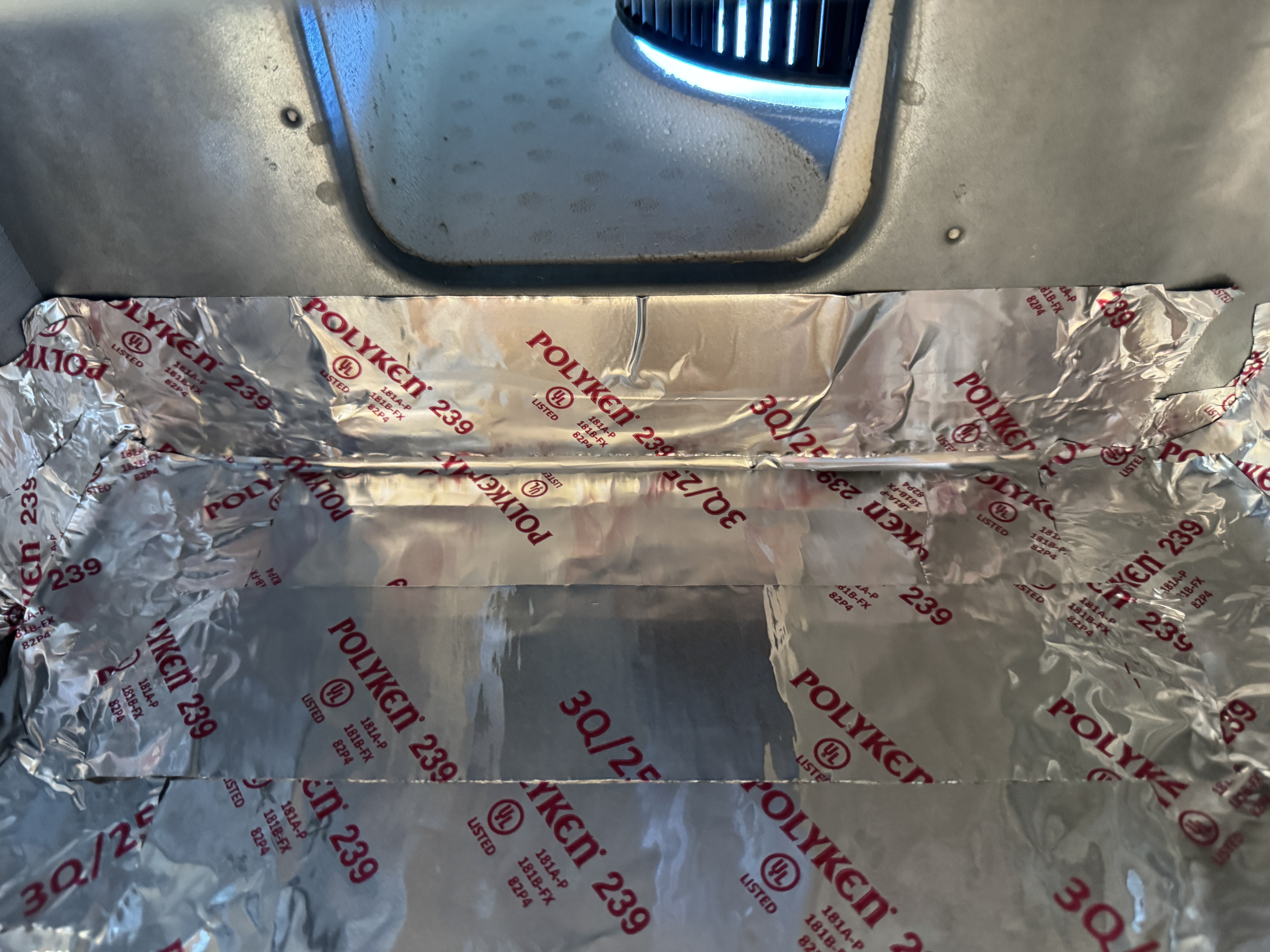 Air conditioner repair photo 6 on 2021 Vengeance Rogue toy hauler — Coleman Mach 15, part #48254-666 in Bristol, Tennessee