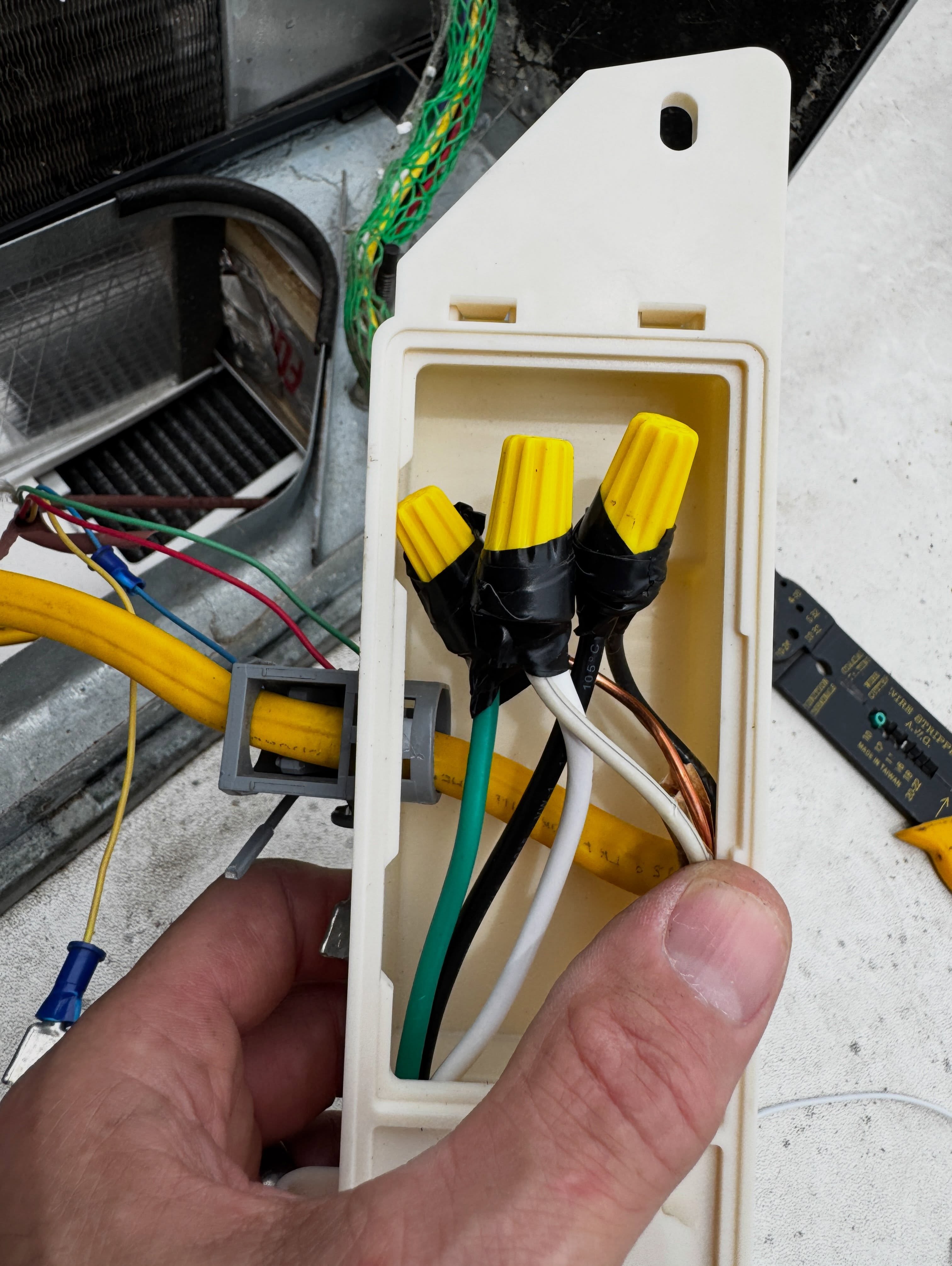 Air conditioner repair photo 9 on RV in Kingsport, Tennessee