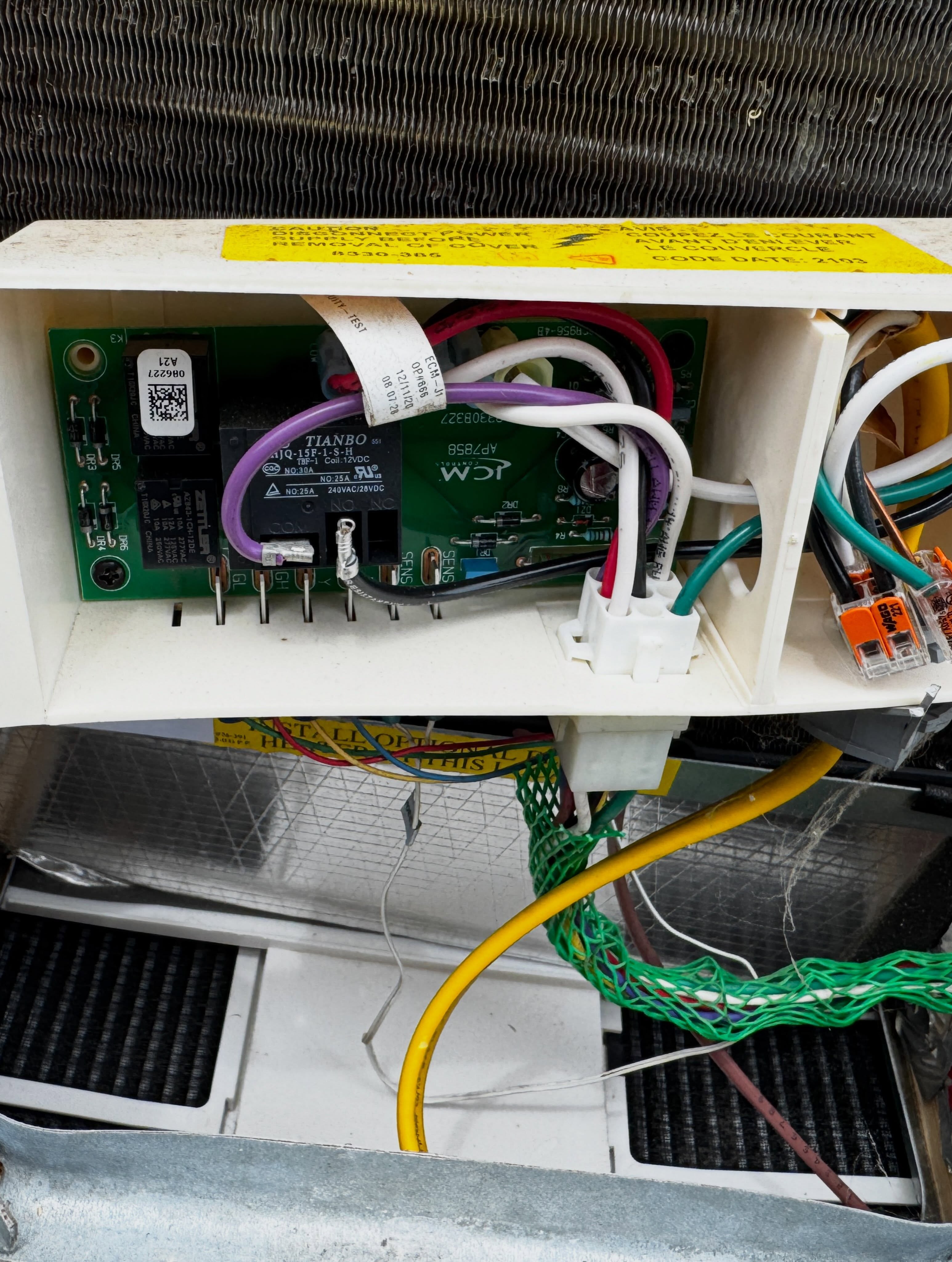 Air conditioner repair photo 8 on RV in Kingsport, Tennessee