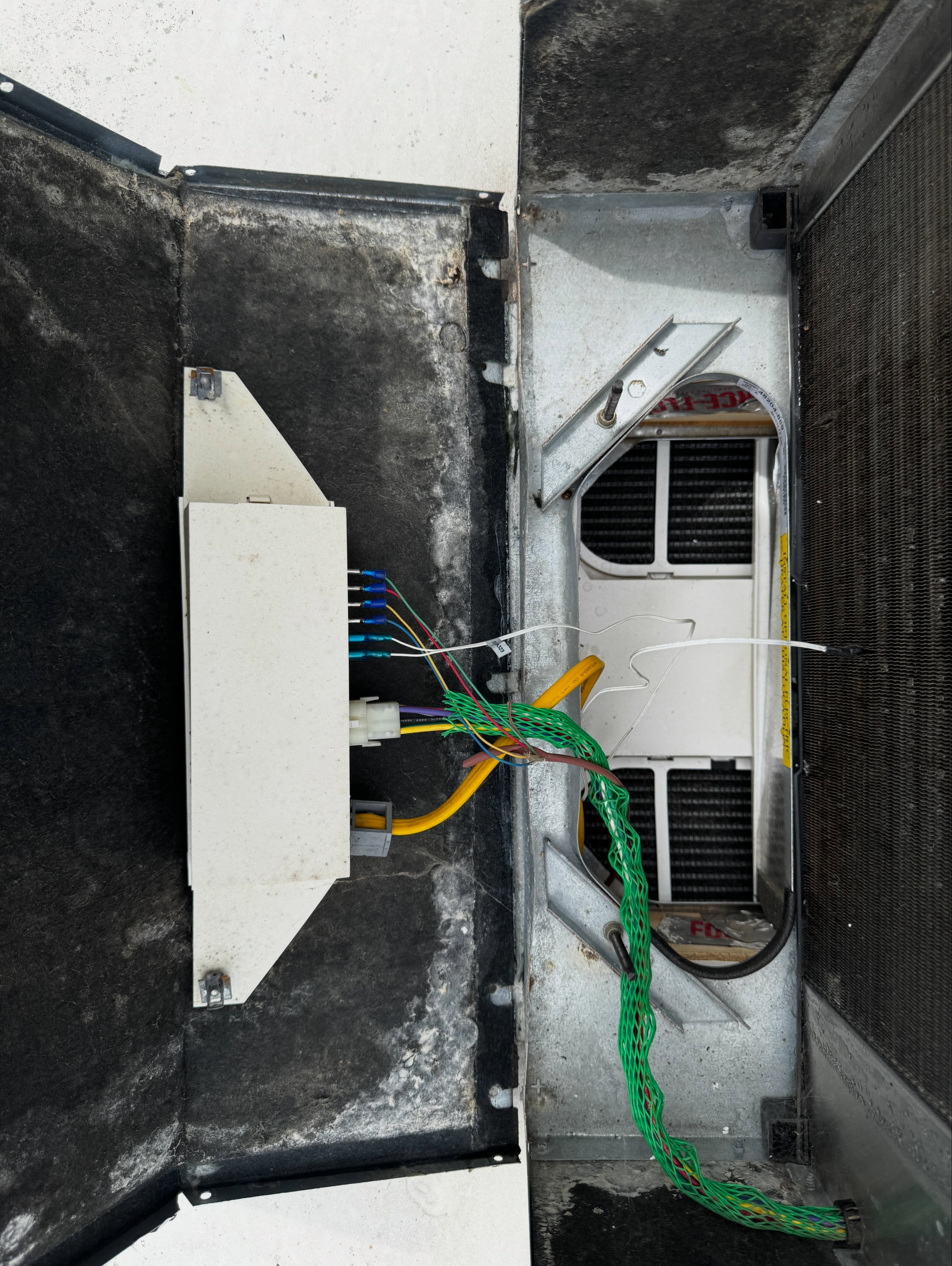 Air conditioner repair photo 6 on RV in Kingsport, Tennessee