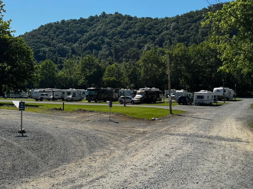 Air conditioner repair photo 6 on RV in Bristol, Tennessee