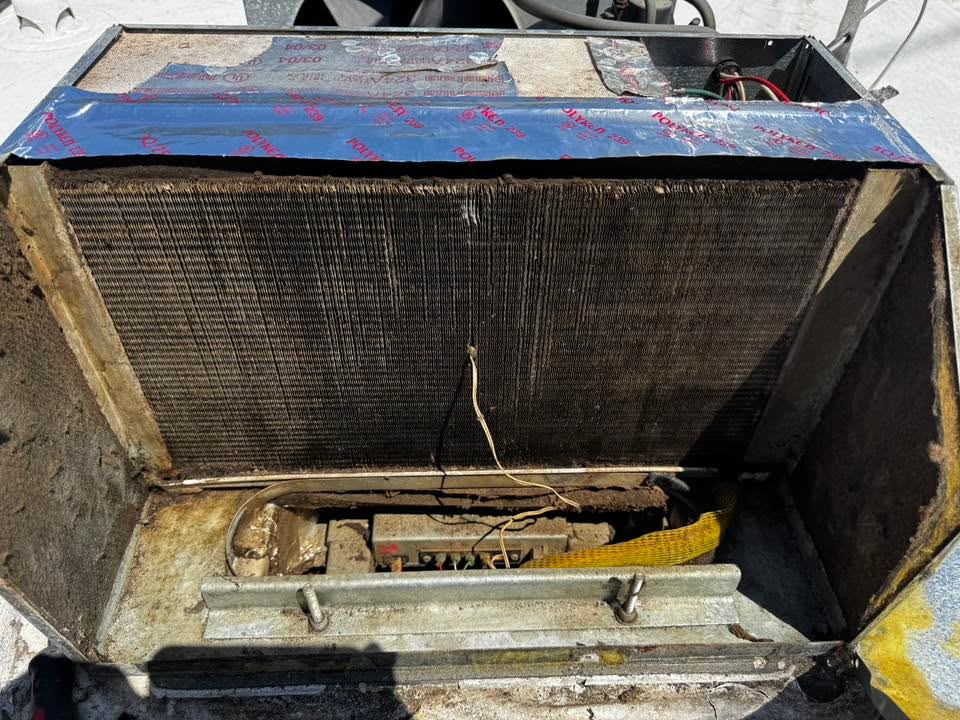 Air conditioner repair photo 5 on RV in Bristol, Tennessee