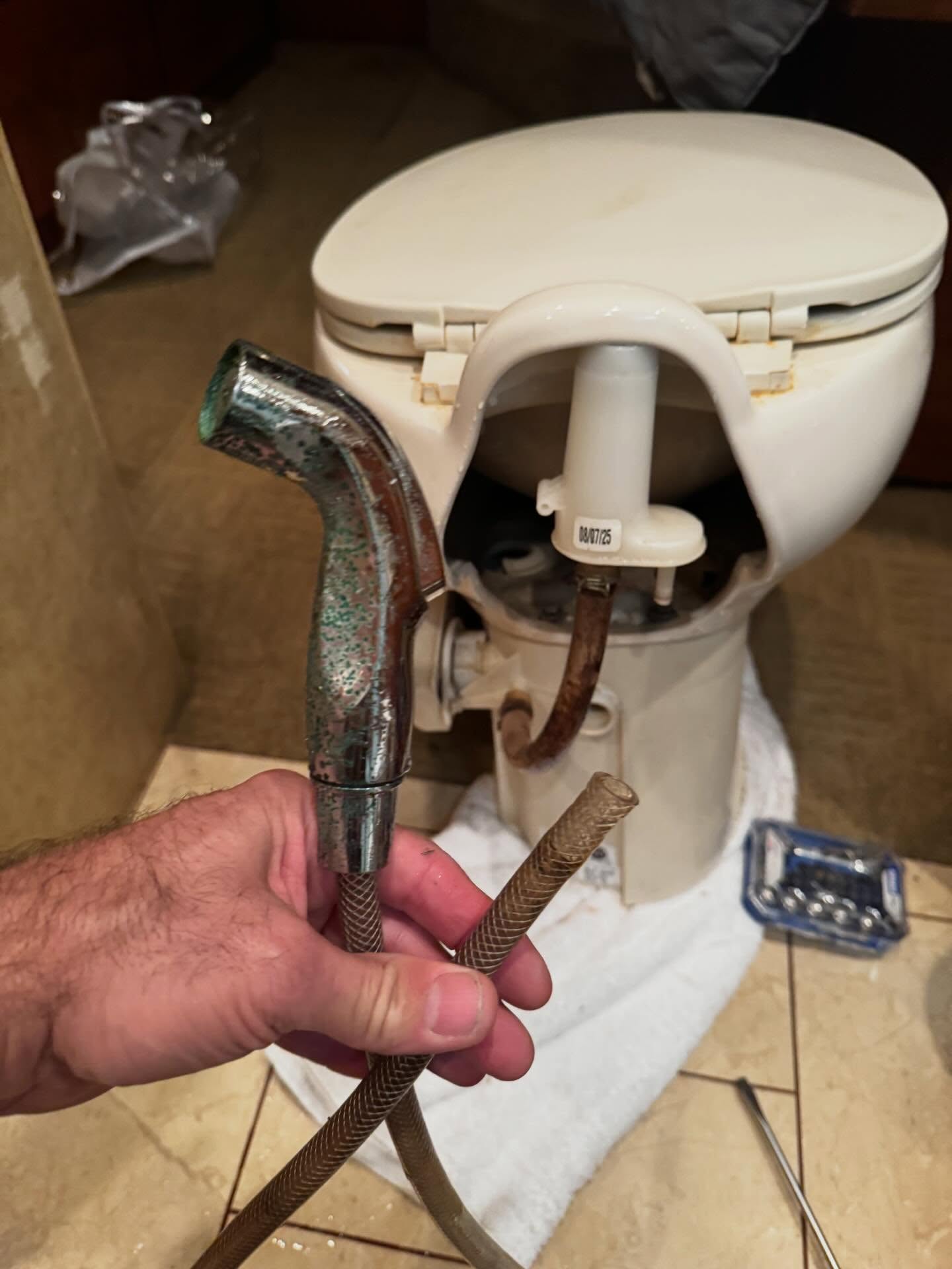 Plumbing repair photo 4 on RV in Blountville, Tennessee